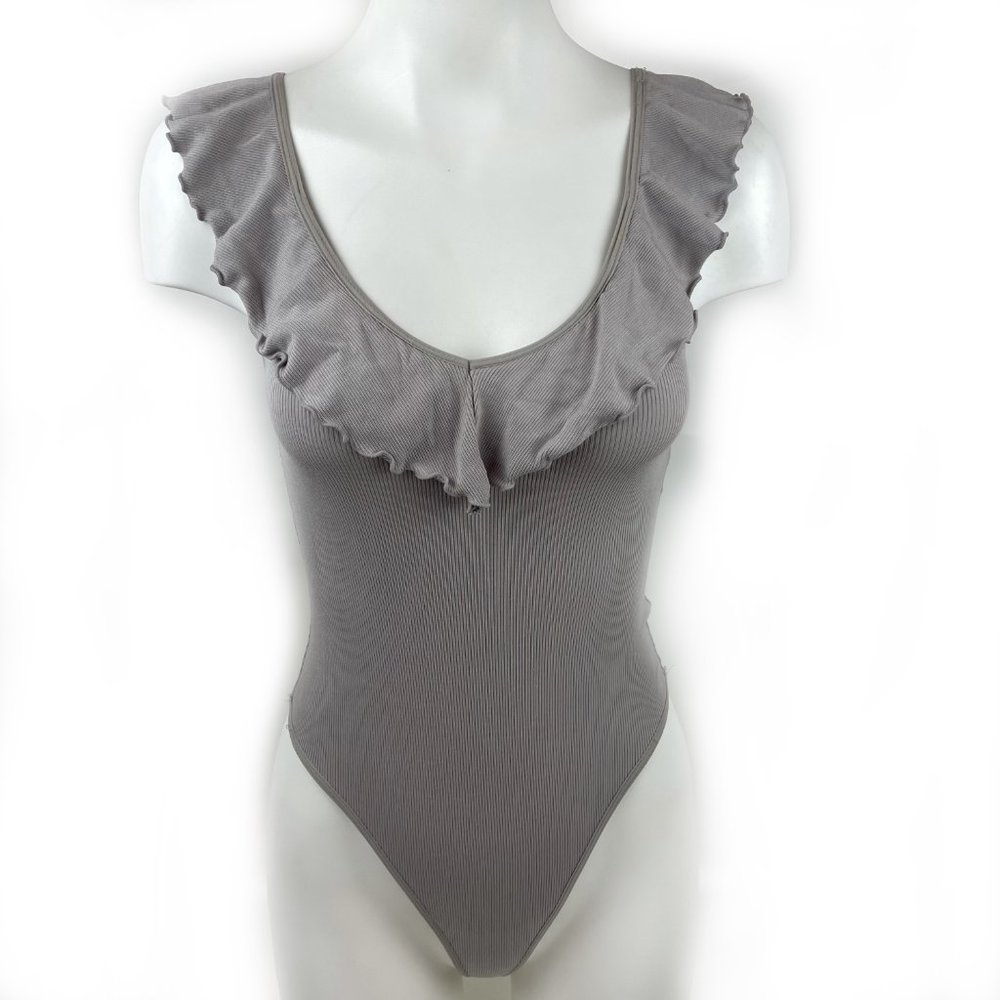 ARITZIA WILFRED Danette Ruffle Stretch Bodysuit XS